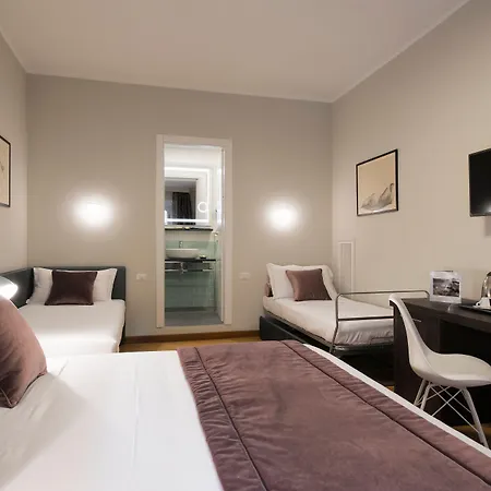 Vittoriano Guest house 4*