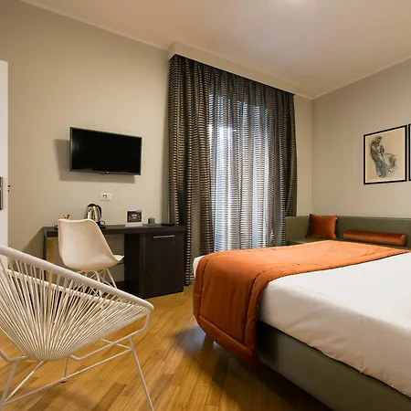 Vittoriano Guest house 2*